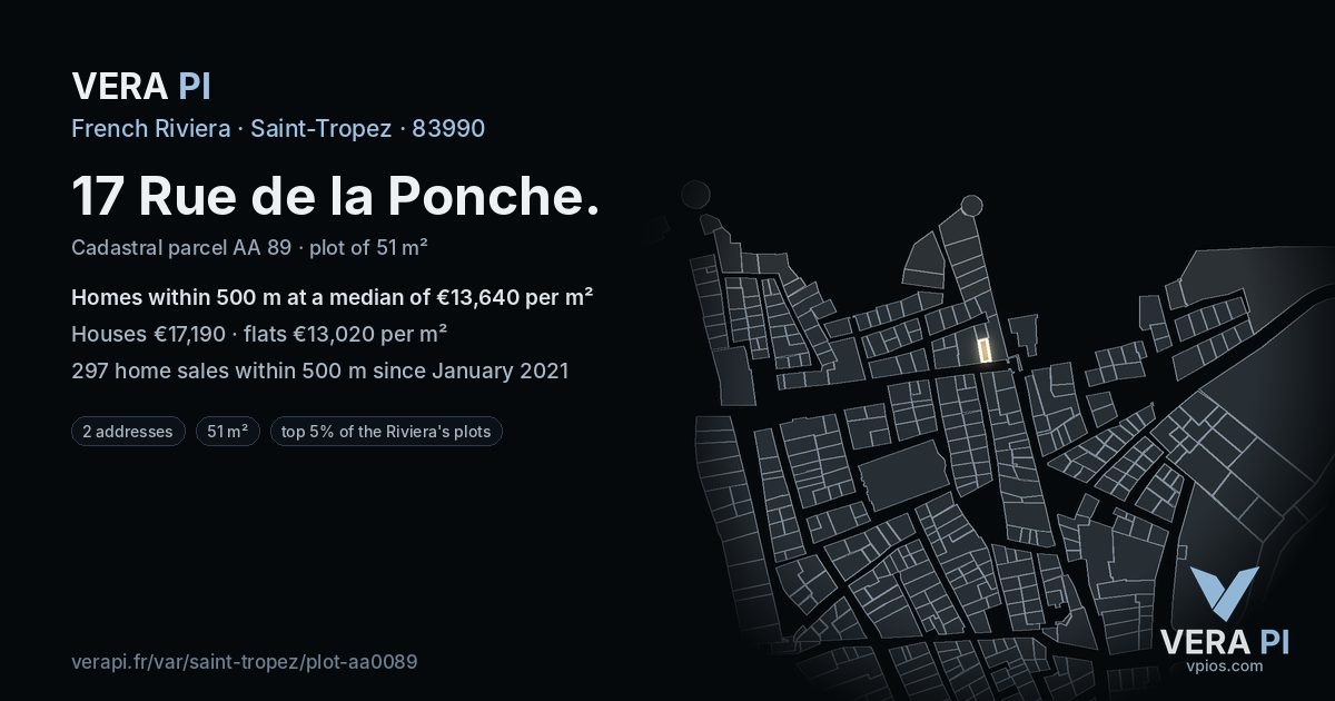 17 Rue de la Ponche, Saint-Tropez at night – the plot lit, the parcels around coloured by the prices near them