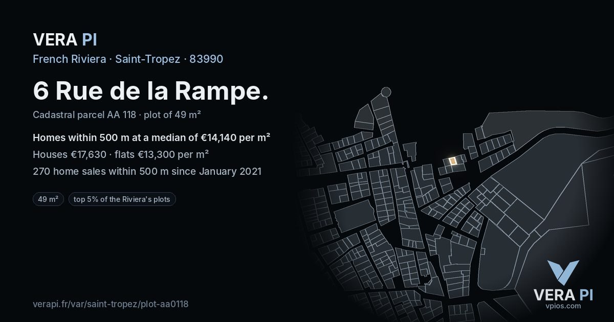 6 Rue de la Rampe, Saint-Tropez at night – the plot lit, the parcels around coloured by the prices near them