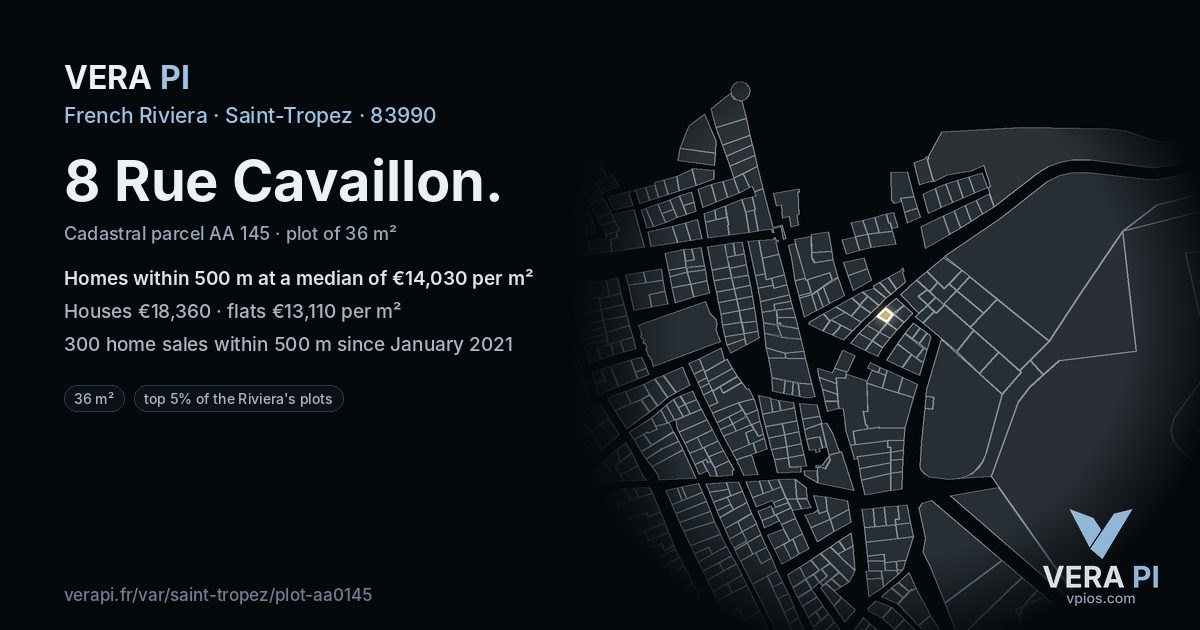 8 Rue Cavaillon, Saint-Tropez at night – the plot lit, the parcels around coloured by the prices near them