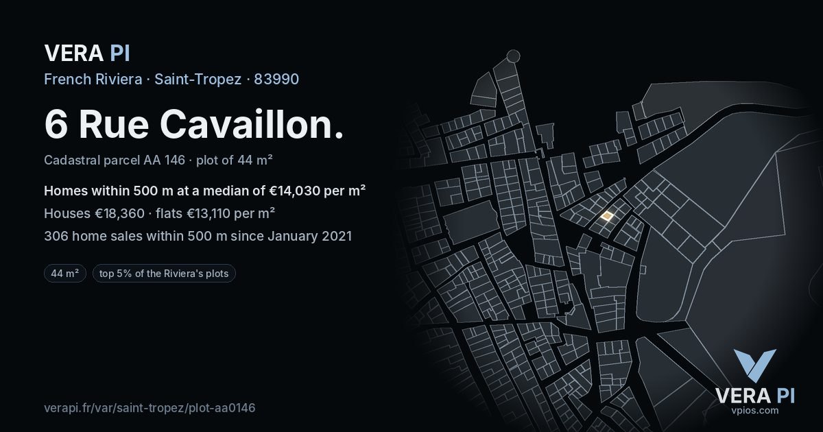 6 Rue Cavaillon, Saint-Tropez at night – the plot lit, the parcels around coloured by the prices near them