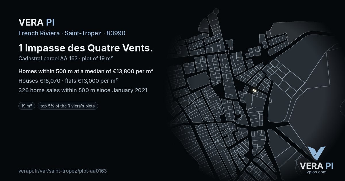 1 Impasse des Quatre Vents, Saint-Tropez at night – the plot lit, the parcels around coloured by the prices near them