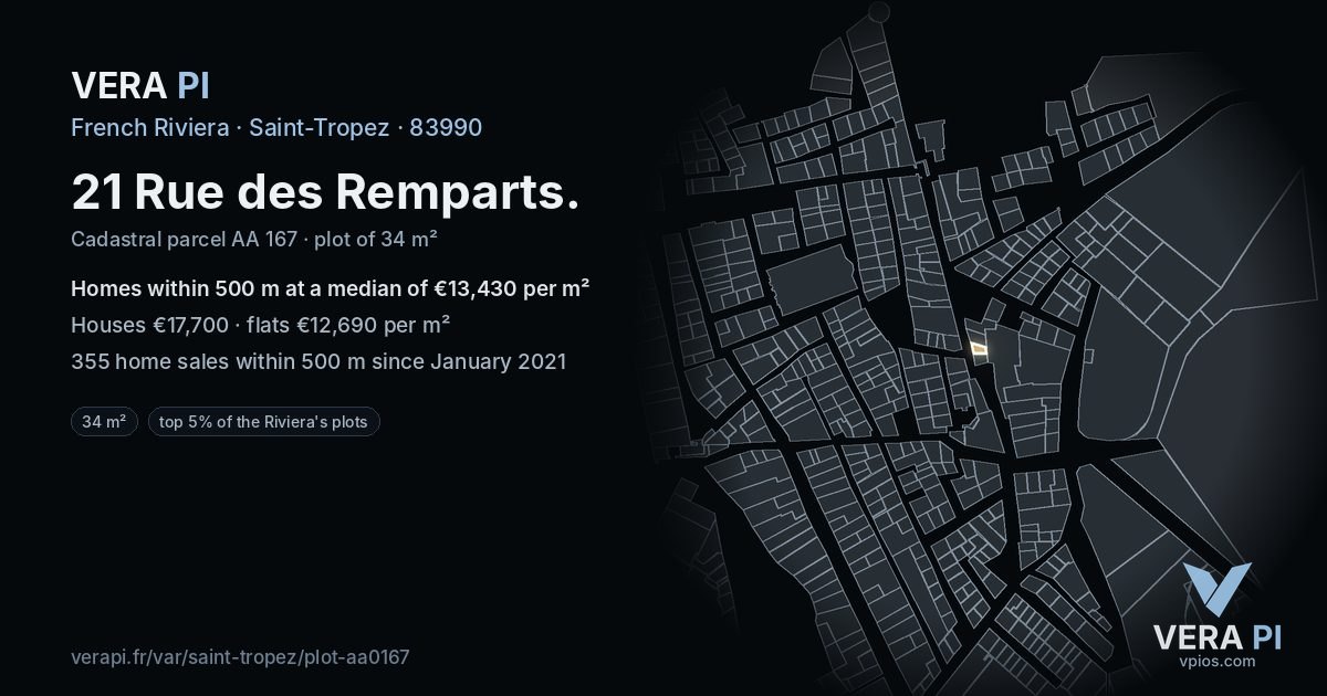 21 Rue des Remparts, Saint-Tropez at night – the plot lit, the parcels around coloured by the prices near them