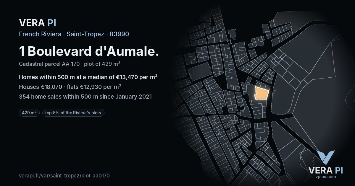 1 Boulevard d'Aumale, Saint-Tropez at night – the plot lit, the parcels around coloured by the prices near them