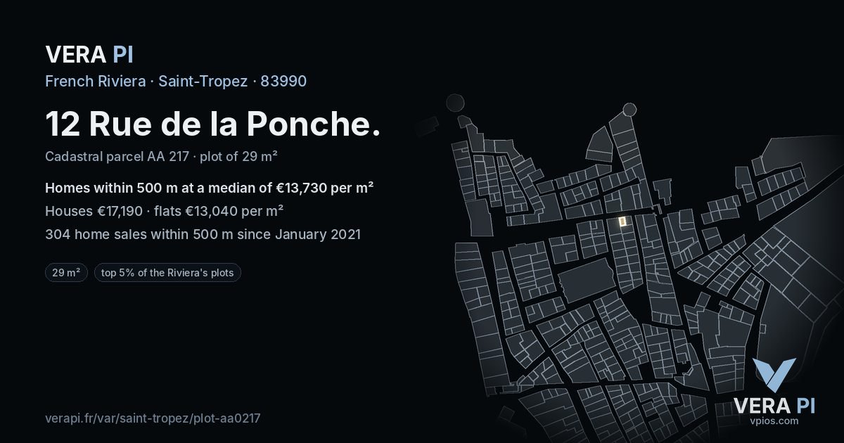 12 Rue de la Ponche, Saint-Tropez at night – the plot lit, the parcels around coloured by the prices near them