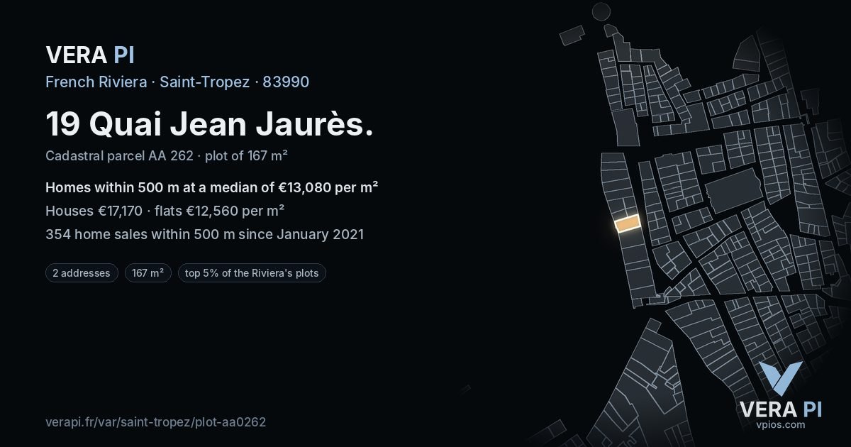 19 Quai Jean Jaurès, Saint-Tropez at night – the plot lit, the parcels around coloured by the prices near them