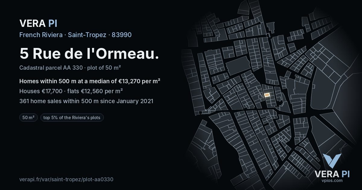 5 Rue de l'Ormeau, Saint-Tropez at night – the plot lit, the parcels around coloured by the prices near them