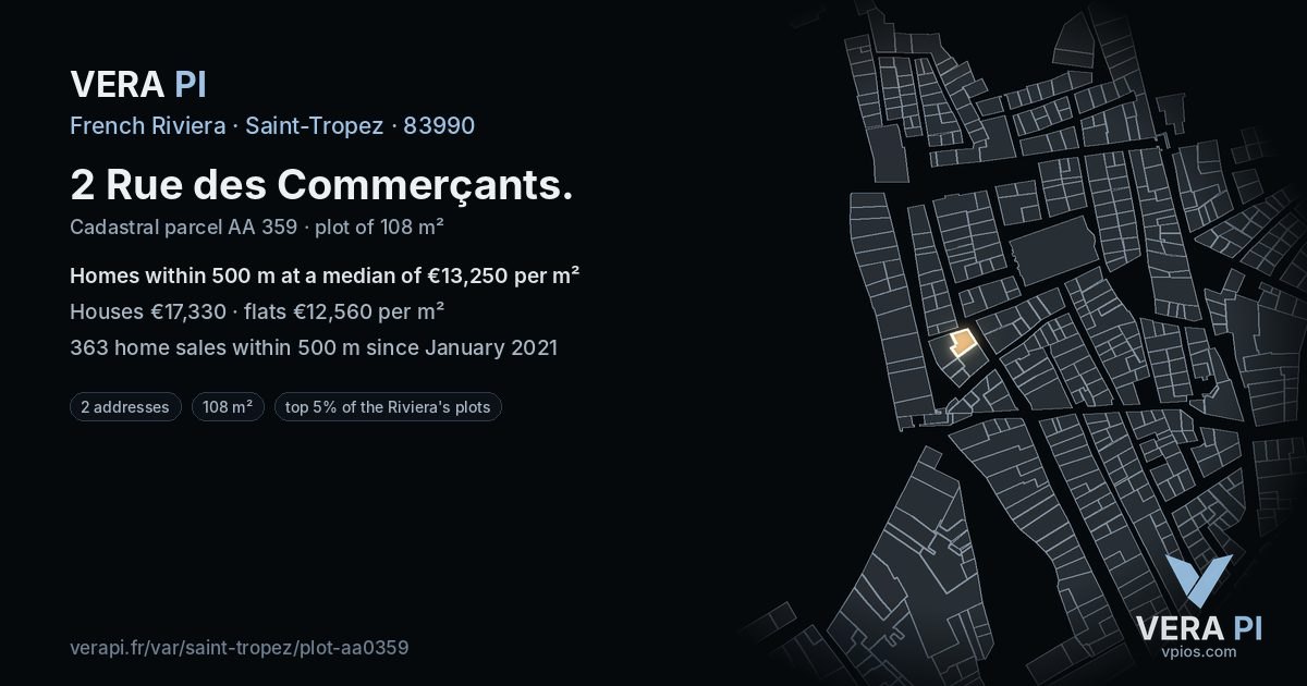 2 Rue des Commerçants, Saint-Tropez at night – the plot lit, the parcels around coloured by the prices near them