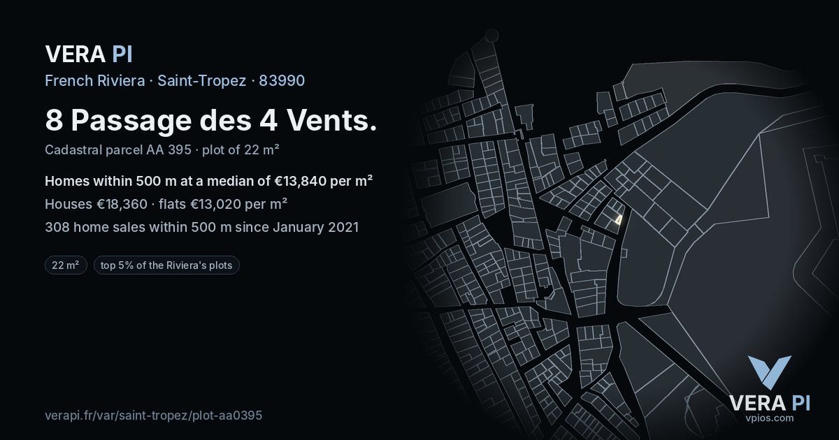 8 Passage des 4 Vents, Saint-Tropez at night – the plot lit, the parcels around coloured by the prices near them