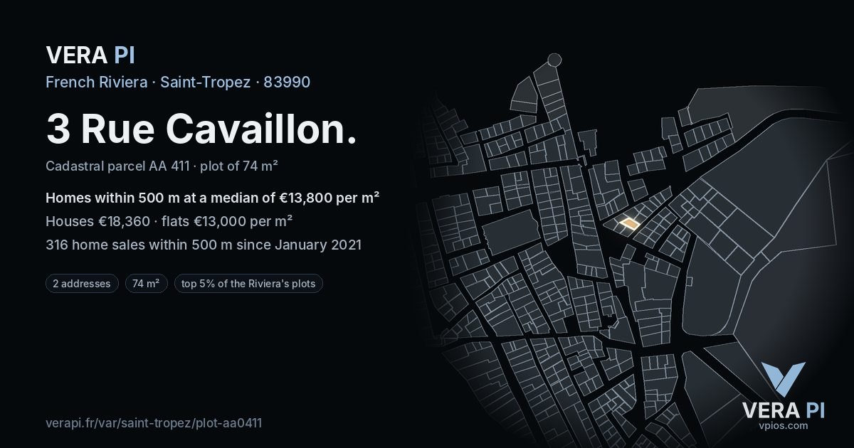 3 Rue Cavaillon, Saint-Tropez at night – the plot lit, the parcels around coloured by the prices near them