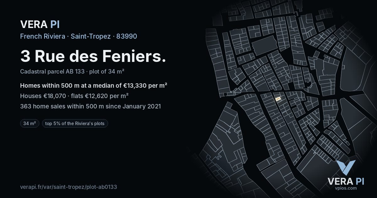3 Rue des Feniers, Saint-Tropez at night – the plot lit, the parcels around coloured by the prices near them