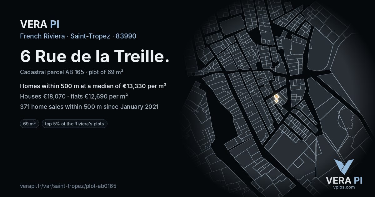 6 Rue de la Treille, Saint-Tropez at night – the plot lit, the parcels around coloured by the prices near them