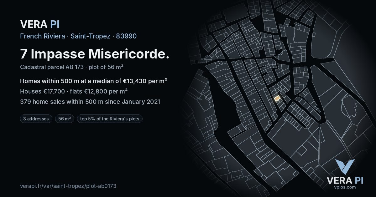 7 Impasse Misericorde, Saint-Tropez at night – the plot lit, the parcels around coloured by the prices near them