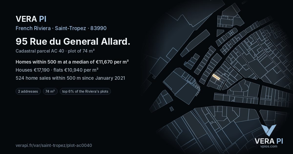95 Rue du General Allard, Saint-Tropez at night – the plot lit, the parcels around coloured by the prices near them