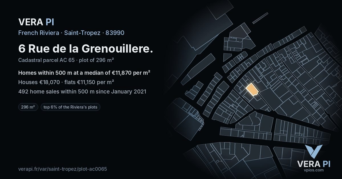 6 Rue de la Grenouillere, Saint-Tropez at night – the plot lit, the parcels around coloured by the prices near them