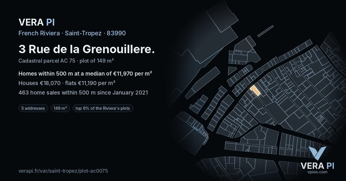 3 Rue de la Grenouillere, Saint-Tropez at night – the plot lit, the parcels around coloured by the prices near them