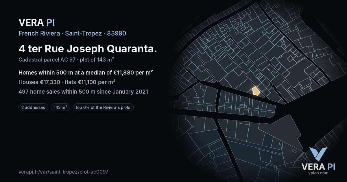 4 ter Rue Joseph Quaranta, Saint-Tropez at night – the plot lit, the parcels around coloured by the prices near them