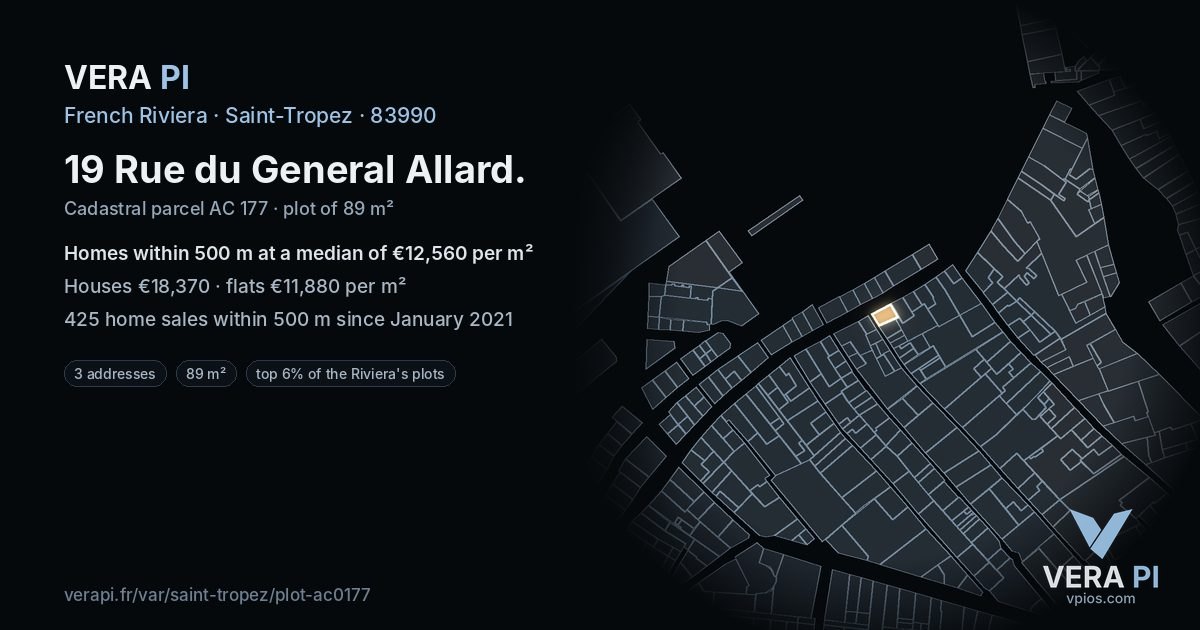 19 Rue du General Allard, Saint-Tropez at night – the plot lit, the parcels around coloured by the prices near them