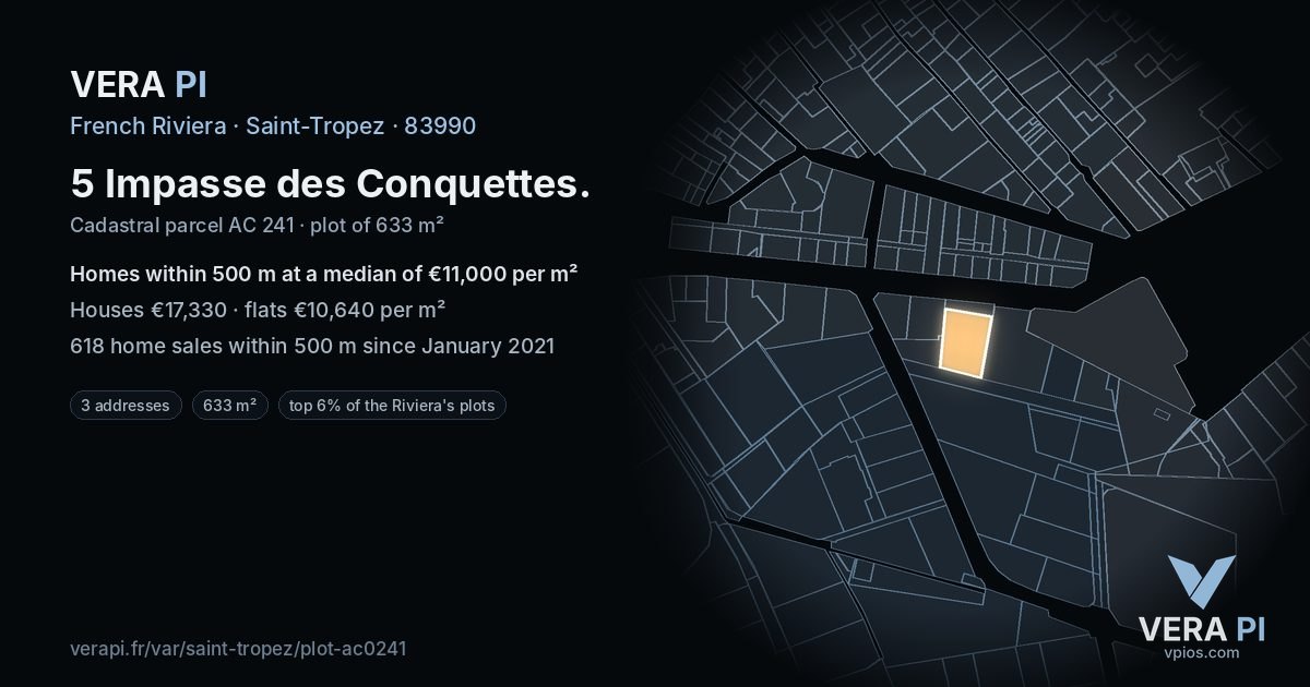5 Impasse des Conquettes, Saint-Tropez at night – the plot lit, the parcels around coloured by the prices near them