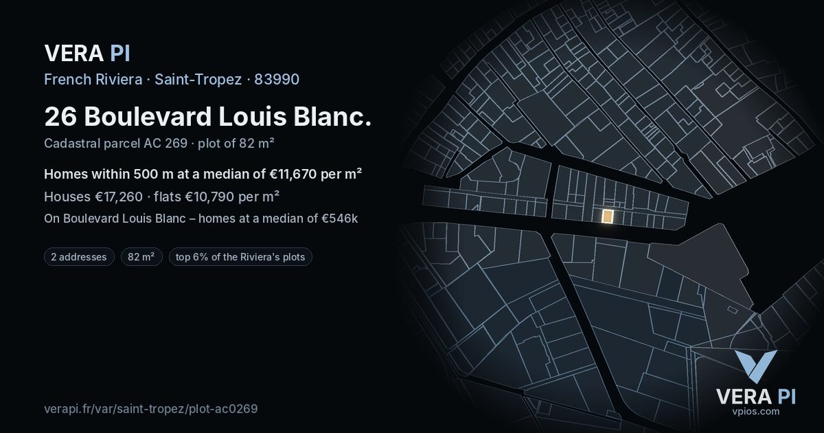 26 Boulevard Louis Blanc, Saint-Tropez at night – the plot lit, the parcels around coloured by the prices near them