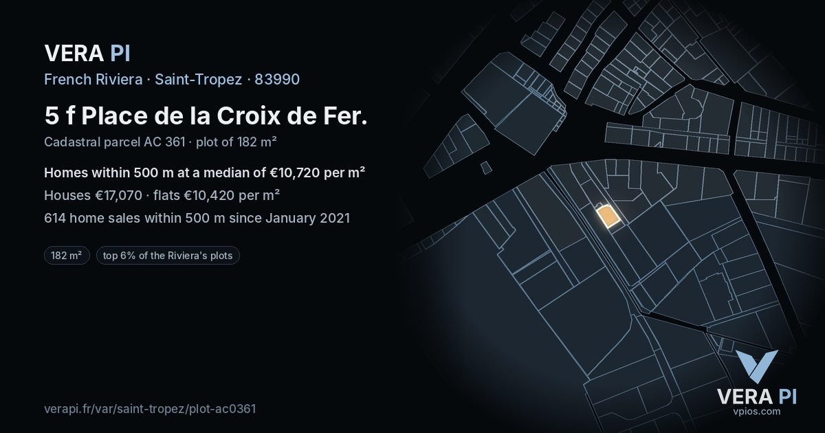 5 f Place de la Croix de Fer, Saint-Tropez at night – the plot lit, the parcels around coloured by the prices near them