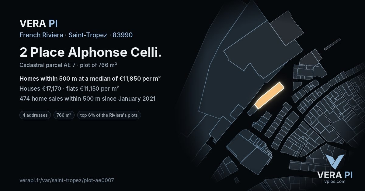 2 Place Alphonse Celli, Saint-Tropez at night – the plot lit, the parcels around coloured by the prices near them