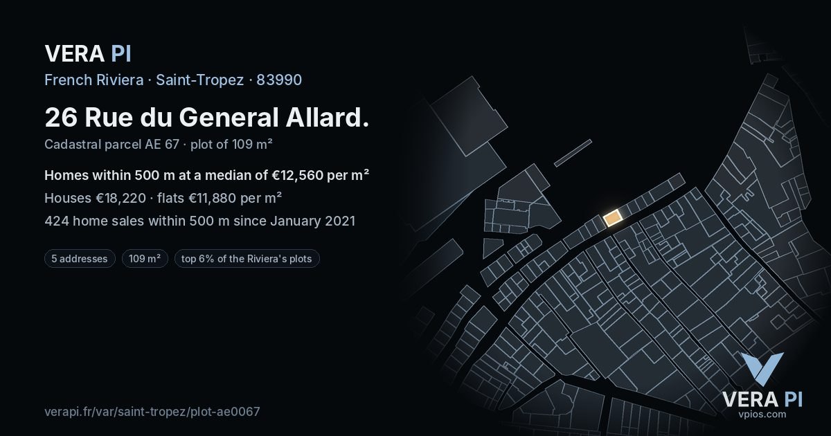 26 Rue du General Allard, Saint-Tropez at night – the plot lit, the parcels around coloured by the prices near them