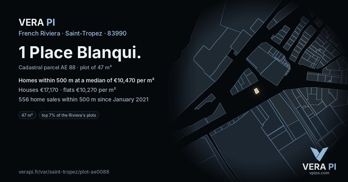 1 Place Blanqui, Saint-Tropez at night – the plot lit, the parcels around coloured by the prices near them