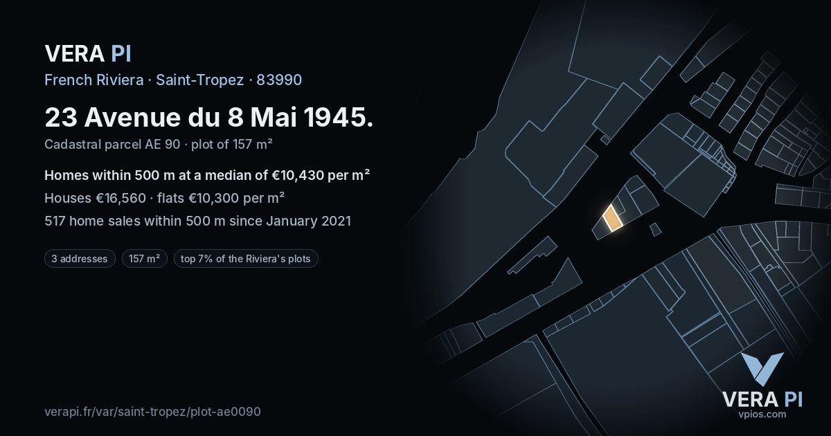 23 Avenue du 8 Mai 1945, Saint-Tropez at night – the plot lit, the parcels around coloured by the prices near them