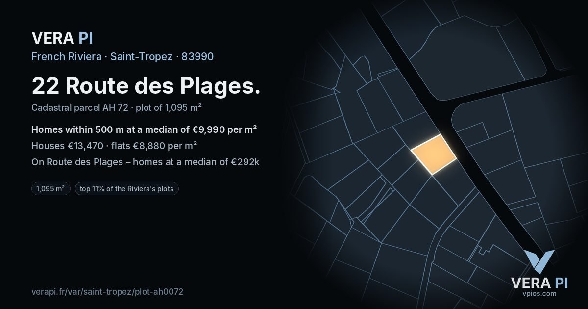 22 Route des Plages, Saint-Tropez at night – the plot lit, the parcels around coloured by the prices near them
