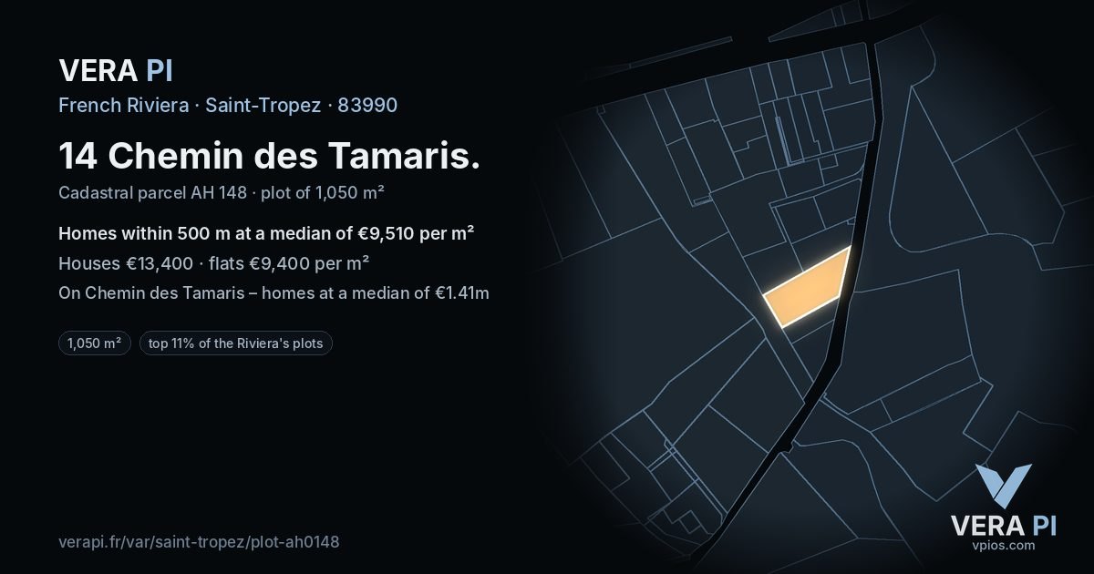 14 Chemin des Tamaris, Saint-Tropez at night – the plot lit, the parcels around coloured by the prices near them