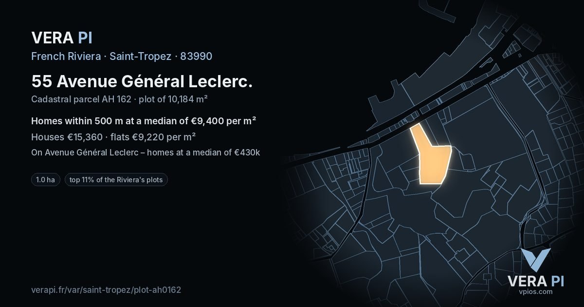 55 Avenue Général Leclerc, Saint-Tropez at night – the plot lit, the parcels around coloured by the prices near them