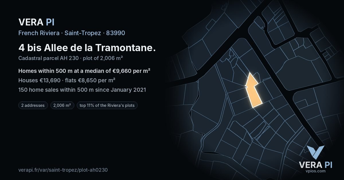 4 bis Allee de la Tramontane, Saint-Tropez at night – the plot lit, the parcels around coloured by the prices near them