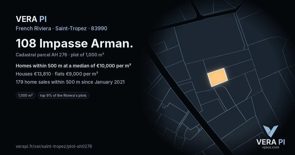 108 Impasse Arman, Saint-Tropez at night – the plot lit, the parcels around coloured by the prices near them