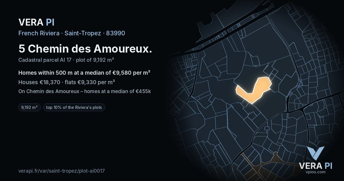 5 Chemin des Amoureux, Saint-Tropez at night – the plot lit, the parcels around coloured by the prices near them