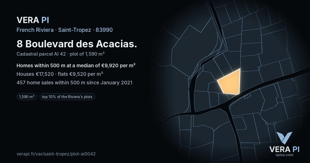 8 Boulevard des Acacias, Saint-Tropez at night – the plot lit, the parcels around coloured by the prices near them