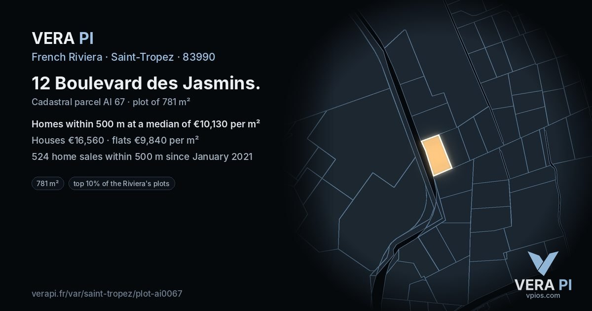 12 Boulevard des Jasmins, Saint-Tropez at night – the plot lit, the parcels around coloured by the prices near them