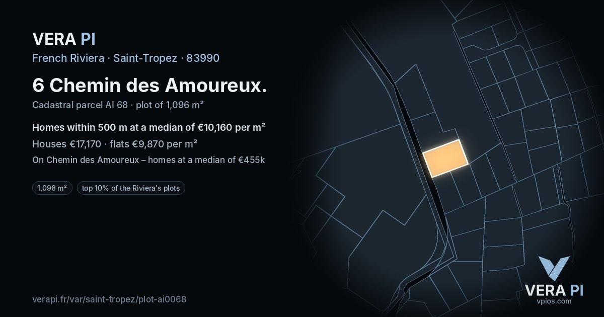6 Chemin des Amoureux, Saint-Tropez at night – the plot lit, the parcels around coloured by the prices near them