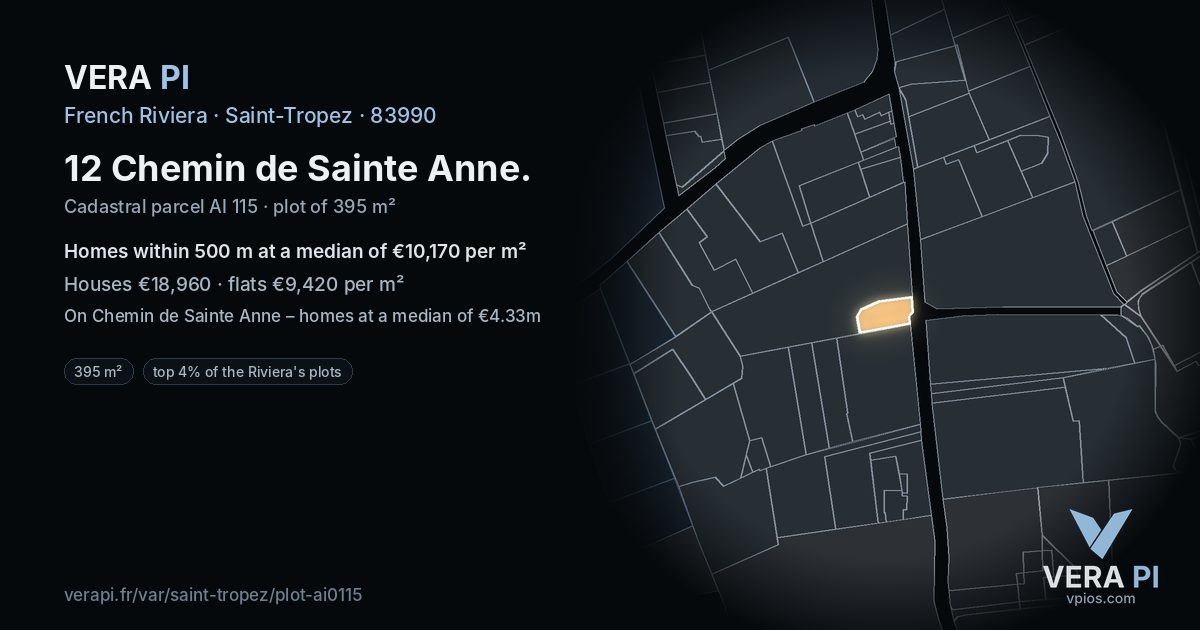 12 Chemin de Sainte Anne, Saint-Tropez at night – the plot lit, the parcels around coloured by the prices near them