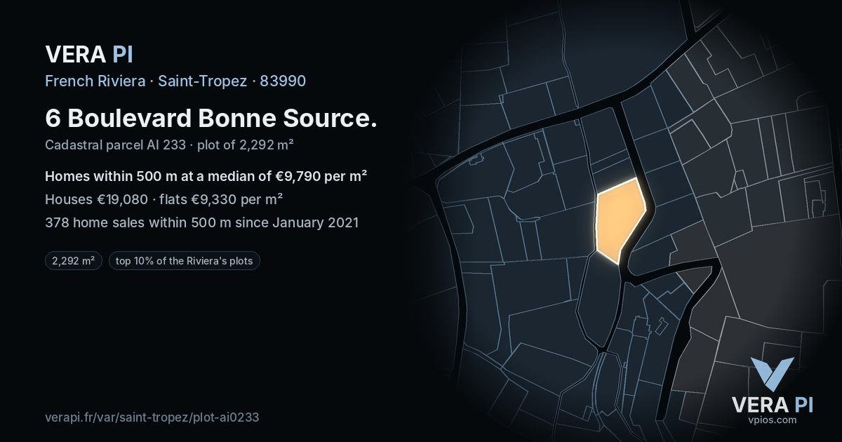 6 Boulevard Bonne Source, Saint-Tropez at night – the plot lit, the parcels around coloured by the prices near them