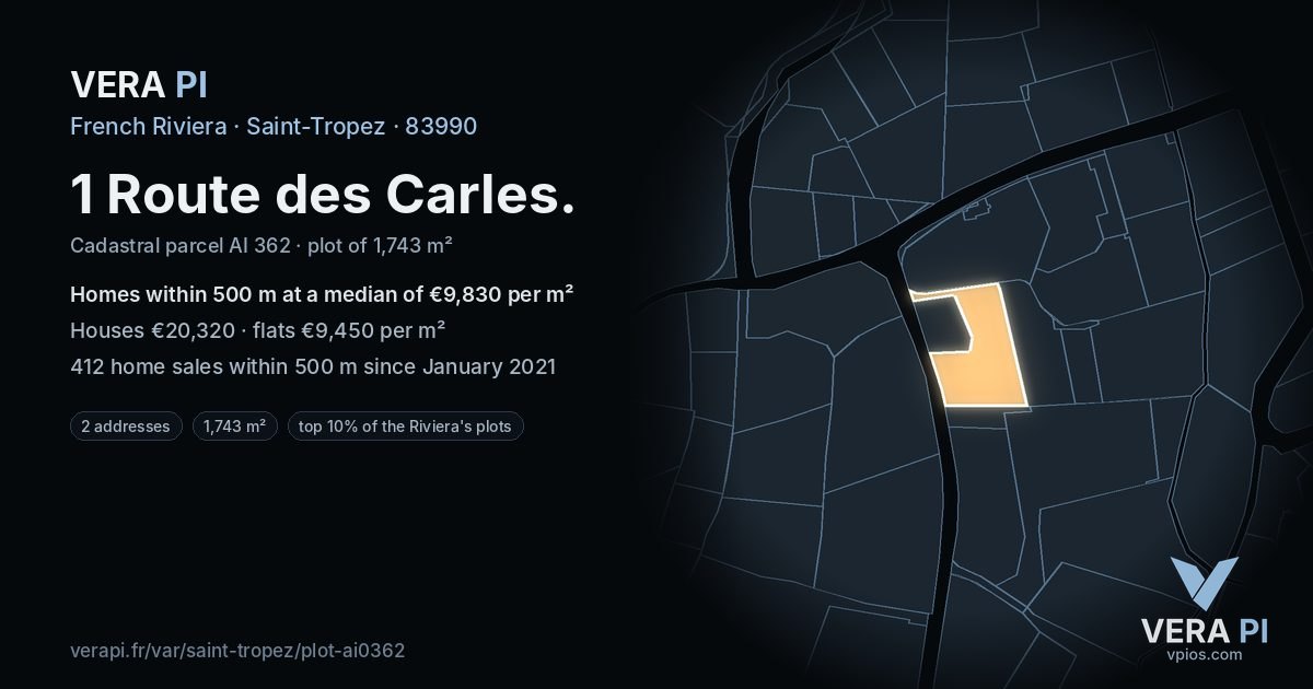 1 Route des Carles, Saint-Tropez at night – the plot lit, the parcels around coloured by the prices near them