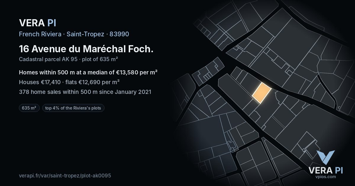 16 Avenue du Maréchal Foch, Saint-Tropez at night – the plot lit, the parcels around coloured by the prices near them