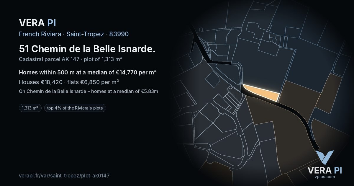 51 Chemin de la Belle Isnarde, Saint-Tropez at night – the plot lit, the parcels around coloured by the prices near them