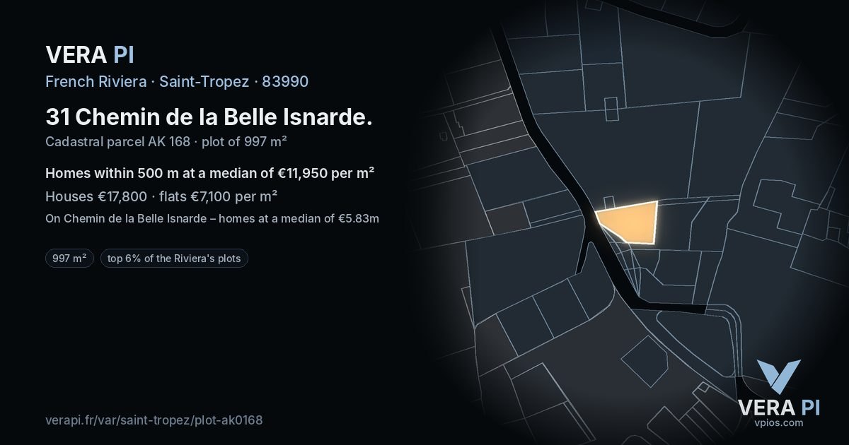 31 Chemin de la Belle Isnarde, Saint-Tropez at night – the plot lit, the parcels around coloured by the prices near them