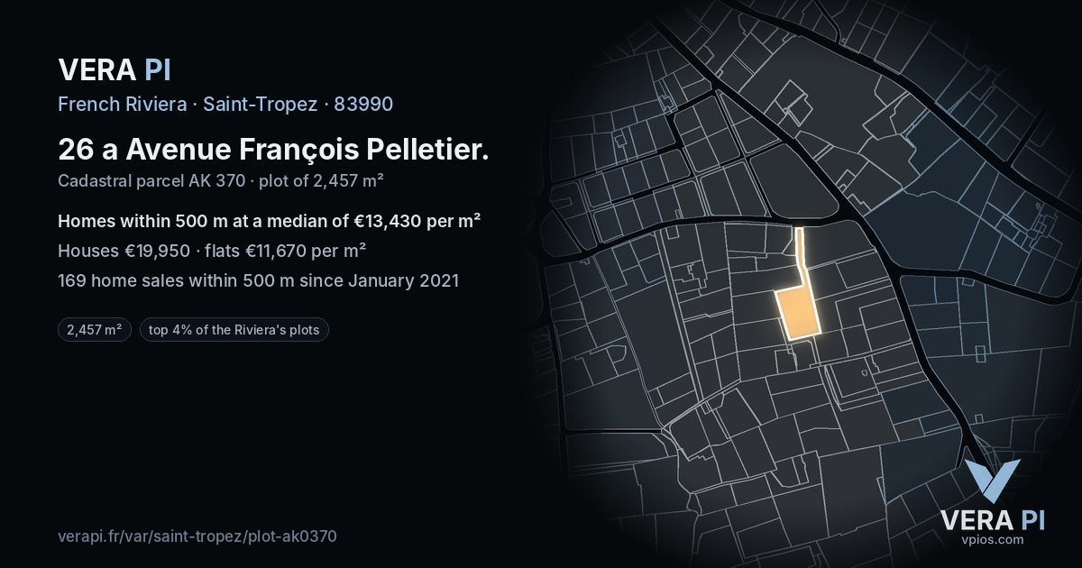 26 a Avenue François Pelletier, Saint-Tropez at night – the plot lit, the parcels around coloured by the prices near them