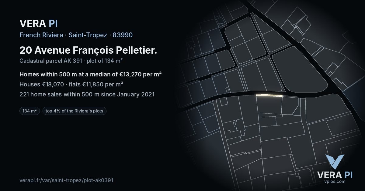 20 Avenue François Pelletier, Saint-Tropez at night – the plot lit, the parcels around coloured by the prices near them