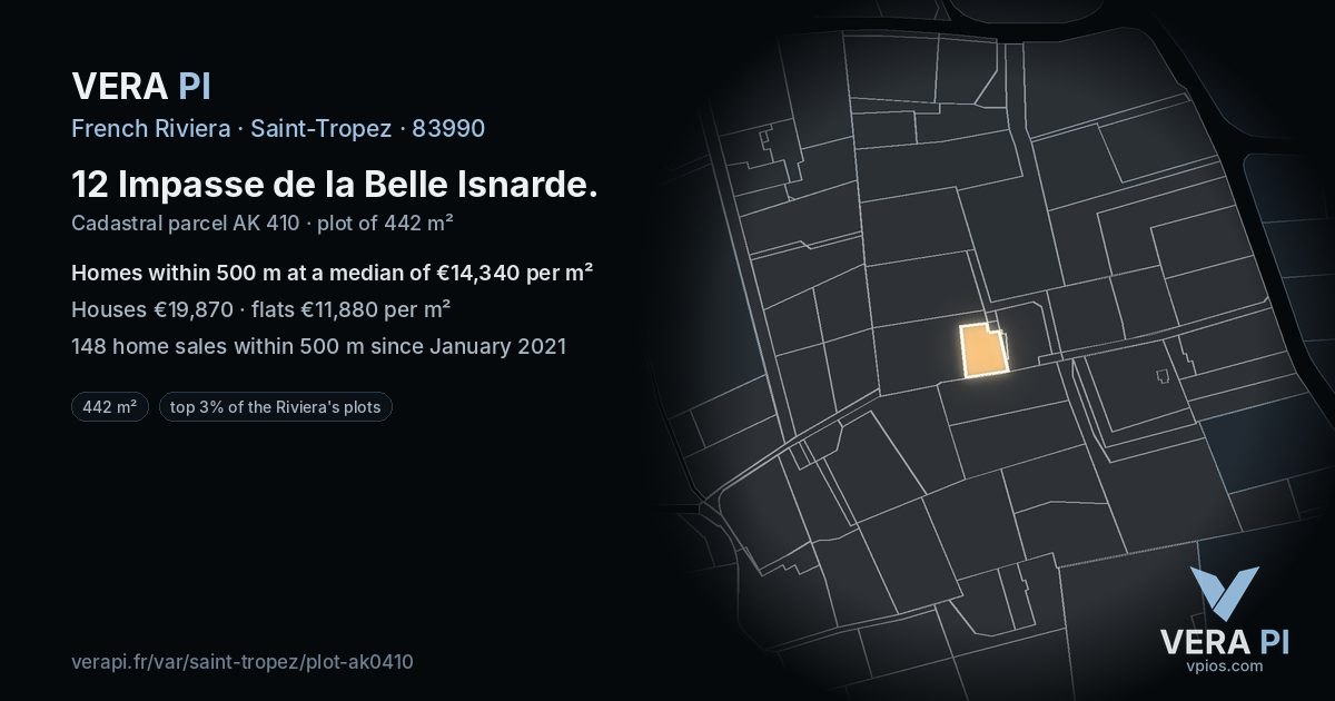12 Impasse de la Belle Isnarde, Saint-Tropez at night – the plot lit, the parcels around coloured by the prices near them