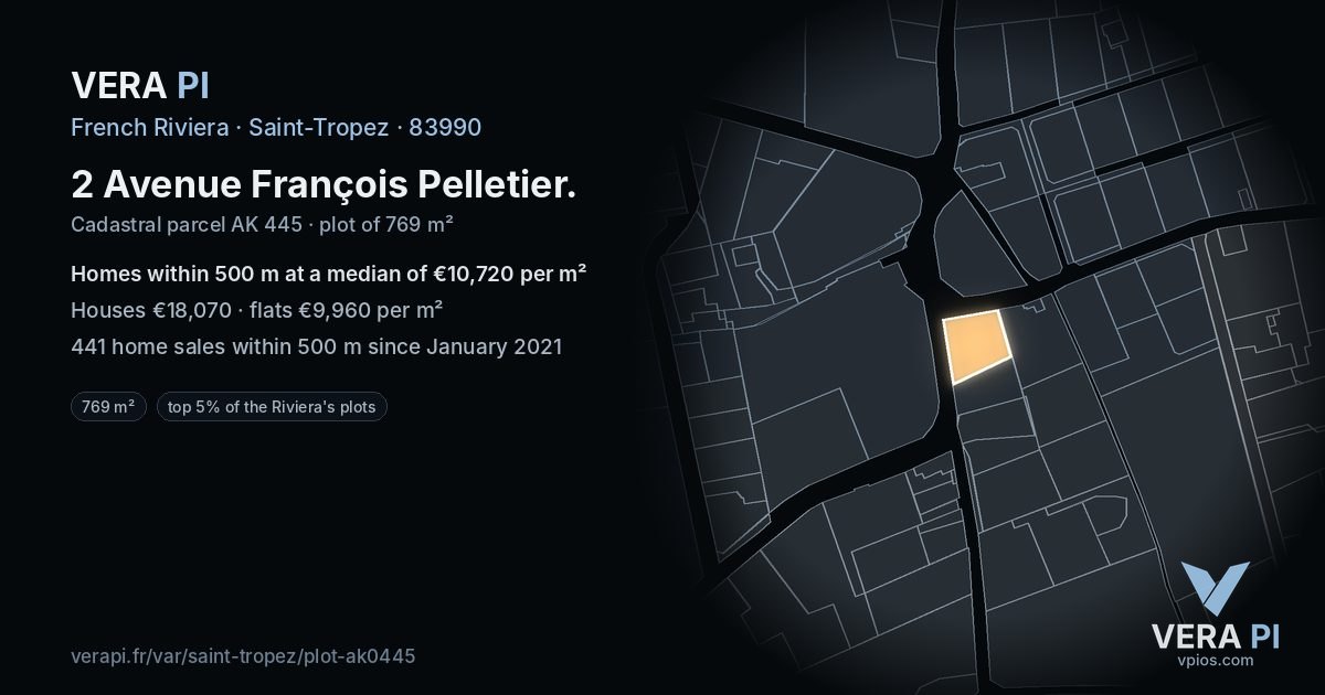 2 Avenue François Pelletier, Saint-Tropez at night – the plot lit, the parcels around coloured by the prices near them