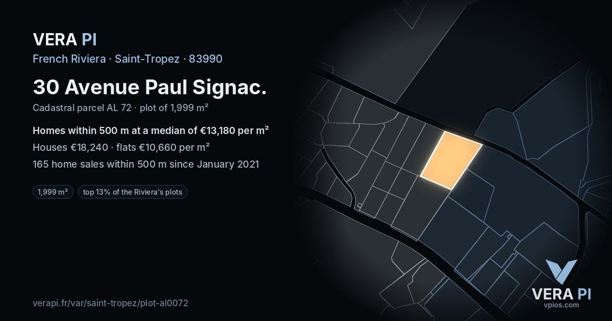 30 Avenue Paul Signac, Saint-Tropez at night – the plot lit, the parcels around coloured by the prices near them