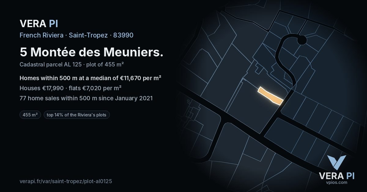 5 Montée des Meuniers, Saint-Tropez at night – the plot lit, the parcels around coloured by the prices near them