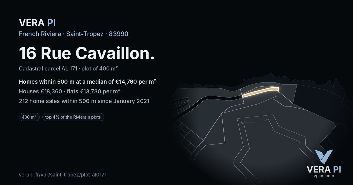 16 Rue Cavaillon, Saint-Tropez at night – the plot lit, the parcels around coloured by the prices near them